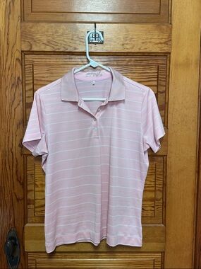 Life Is Good Bright Turquoise V-Neck Tee with Beach Chair Graphic